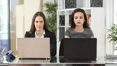  Come capire se qualcuno ti odia di nascosto: 6 segnali che tendi a ignorare